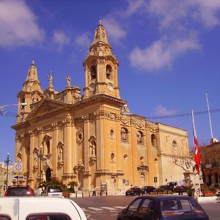 The Premier Suite - Fully Airconditioned - Ample Parking Naxxar Exterior photo